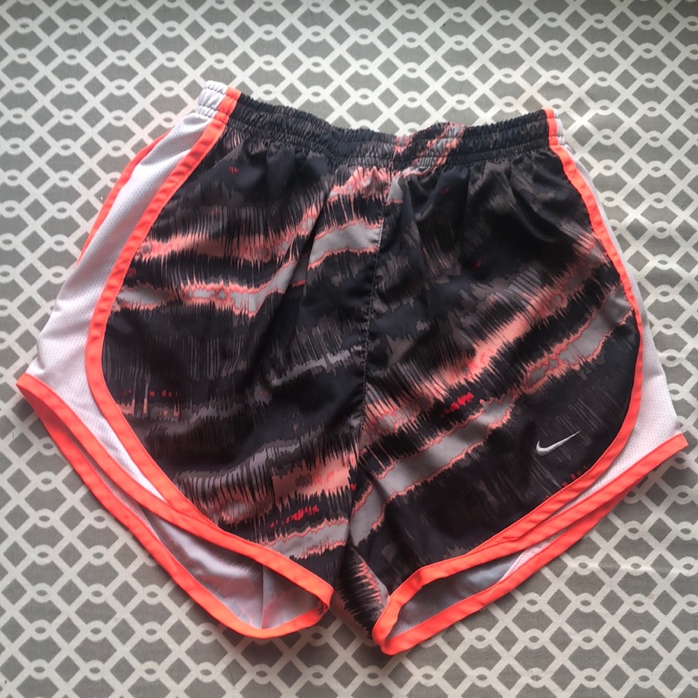 Nike shorts size xs